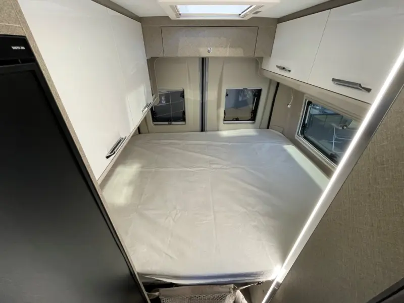Karmann Mobil Davis Wohnmobil - Onex, Schweiz