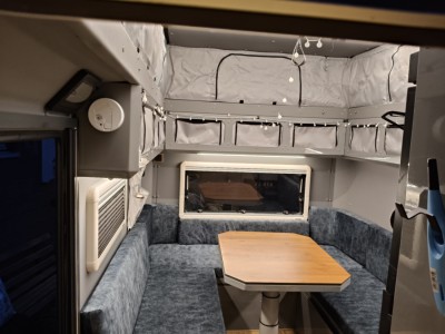 Hunter Caravan NTR-3X Campingvogn - Bätterkinden, Sveits