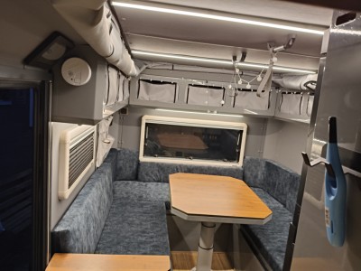 Hunter Caravan NTR-3X Campingvogn - Bätterkinden, Sveits