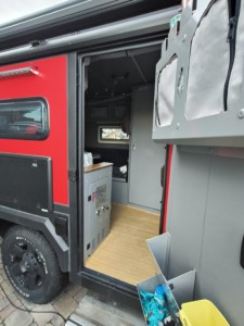 Hunter Caravan NTR-3X Campingvogn - Bätterkinden, Sveits