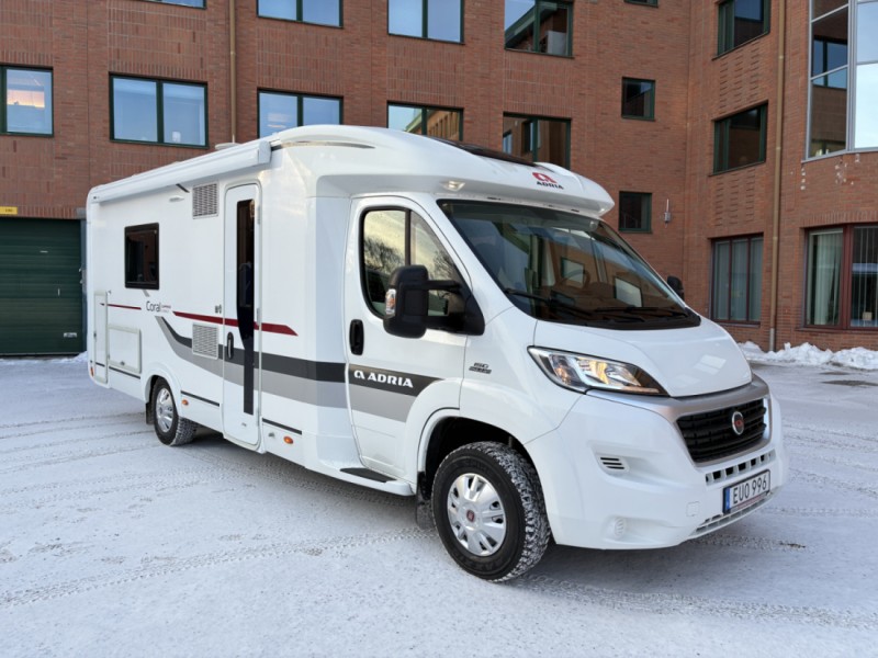 Adria Coral 670 SLT Supreme Wohnmobil - Sundsvall, Schweden