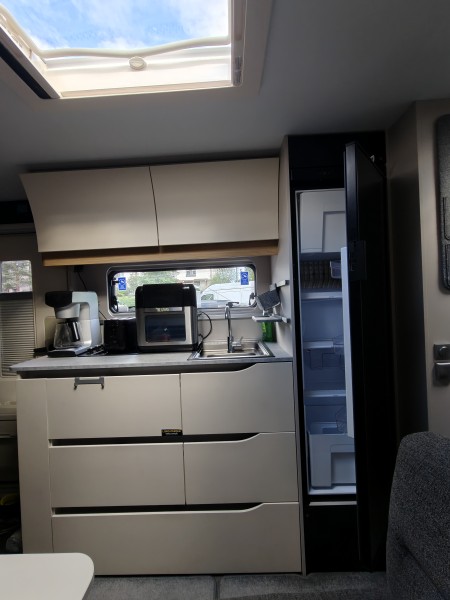 Adria Adora 573 PT Matkailuvaunu - Helsinki, Suomi