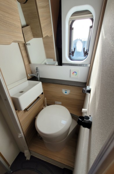 Knaus Boxstar 600 Lifetime XL Wohnmobil - Solothurn, Schweiz