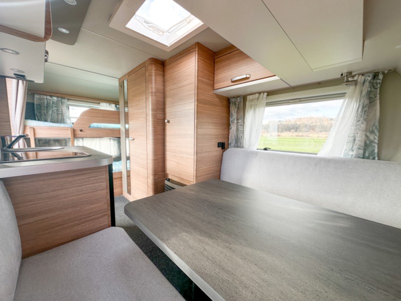 Weinsberg CaraOne 400 LK Wohnwagen - Höri, Schweiz