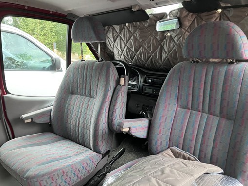 Ford Nugget mit aufklappbarem Hochdach Campingbus - Pfäffikon ZH, Schweiz