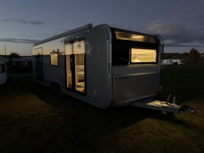 Adria Astella 704 HP Wohnwagen - Göteborg, Schweden