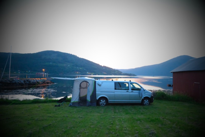 Volkswagen Transporter Campingbus - Bergen, Norwegen