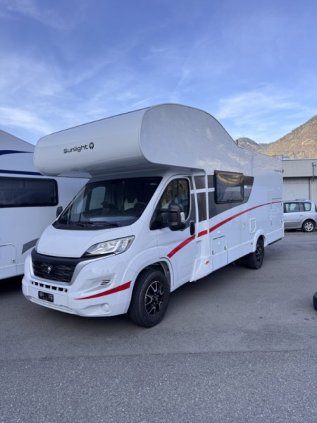 Fiat Capron Wohnmobil - Ecublens, Schweiz