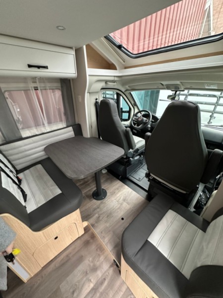 Sunlight T68 Adventure Edition Wohnmobil - Kaisten, Schweiz