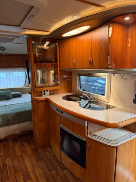 Hobby 570 SMF VIP Collection Caravan - Vartiala, Finland