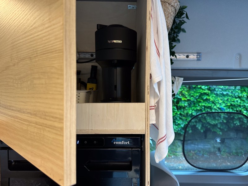VW Crafter Offgrid Camper Overlander Campervan - Bergen, Norge