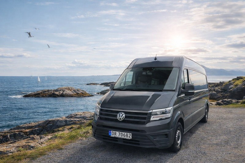 VW Crafter Offgrid Camper Overlander Campervan - Bergen, Norge