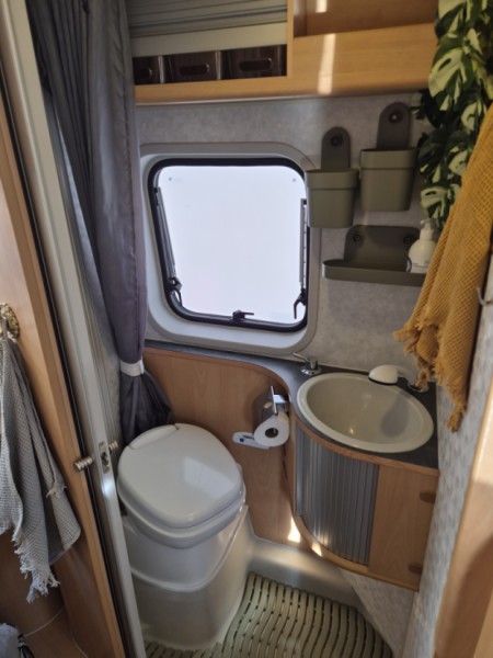 Adria Twin 600 / Fiat Ducato Campingbus - Kuusamo, Finnland