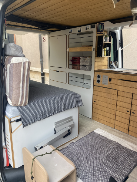 VW T6.1 Van - Bottmingen, Suisse