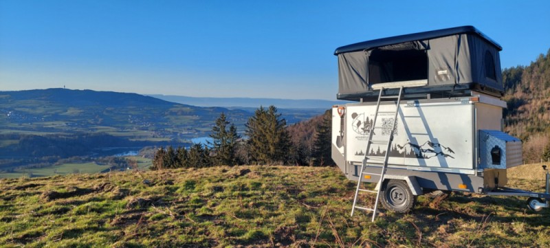 SARIS ZW750 Husvagn - Corbières, Schweiz