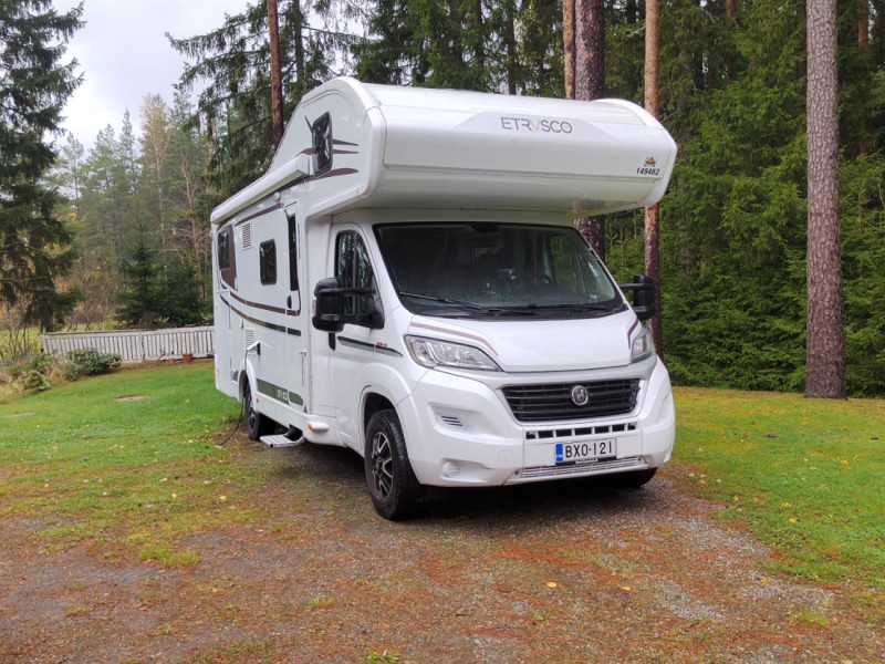 3556 Etrusco A7300 DB Matkailuauto (SA) 3ov 2287cm3 Wohnmobil - Rusko, Finnland