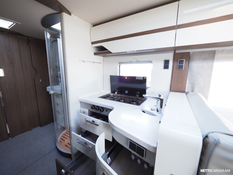 Hymer B MasterLine I 890 Husbil - Raisio, Finland