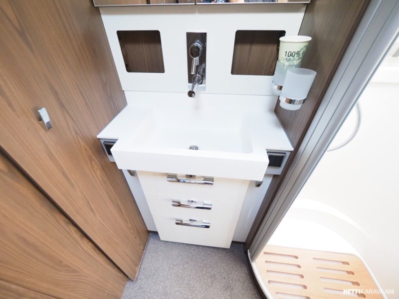 Hymer B MasterLine I 890 Husbil - Raisio, Finland