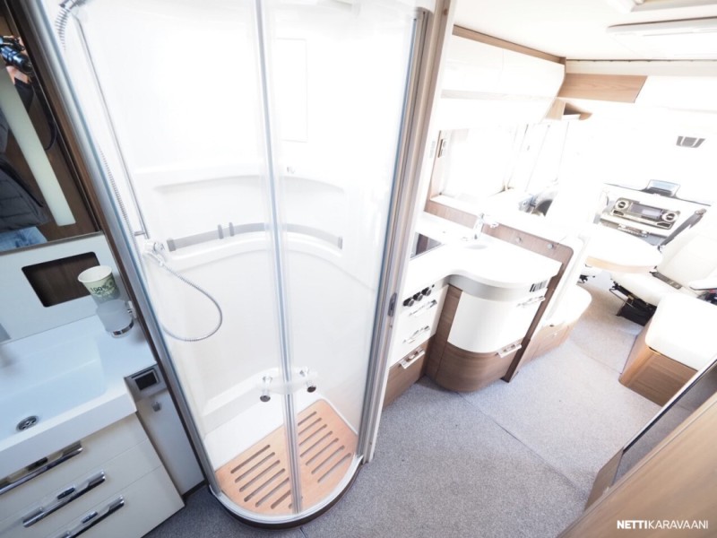 Hymer B MasterLine I 890 Husbil - Raisio, Finland