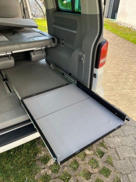 VW T5 California Campingbus - Kriens, Schweiz