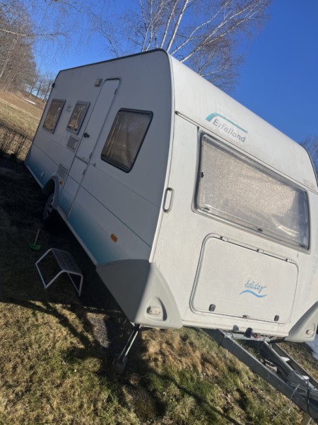 Knaus . Wohnwagen - Högsby, Schweden