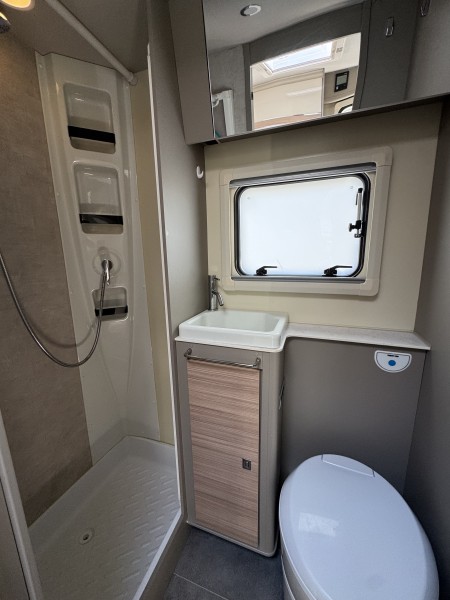 Ahorn A690 Camping-car - Muri b. Bern, Suisse