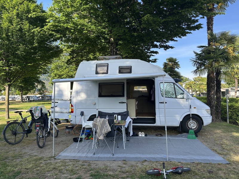 Mercedes Cicada Spirit Campingbus - Zürich, Schweiz