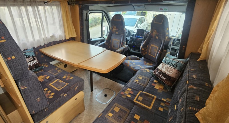 Billy! inklusive Assistance Europa! Unikat Wohnmobil - Höri, Schweiz