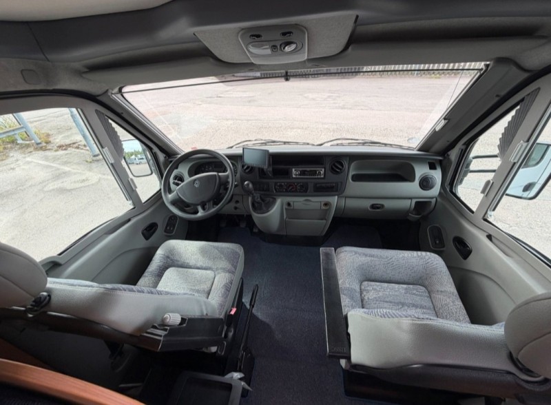 Knaus Sun Traveller 650 DKG Matkailuvaunu - Åsbro, Ruotsi