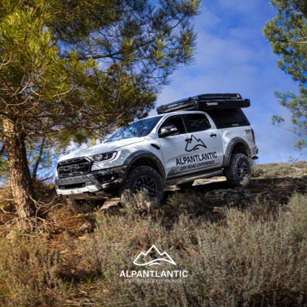 Ford Raptor Campingbus - Grindelwald, Schweiz
