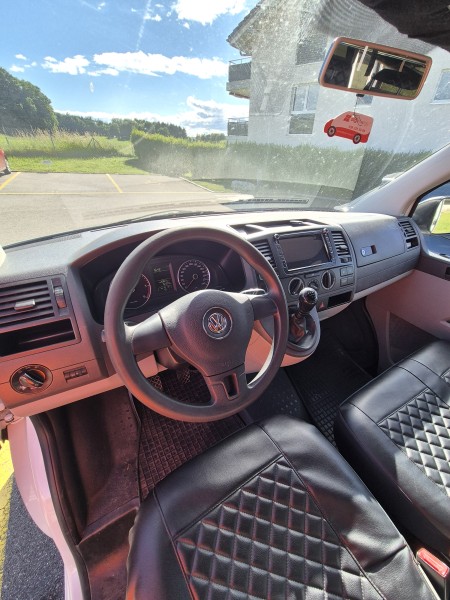 VW T5 Campervan - Villaz, Switzerland