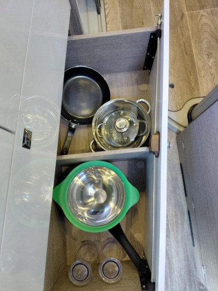 Pössl Roadcruiser Wohnmobil - Biel, Schweiz