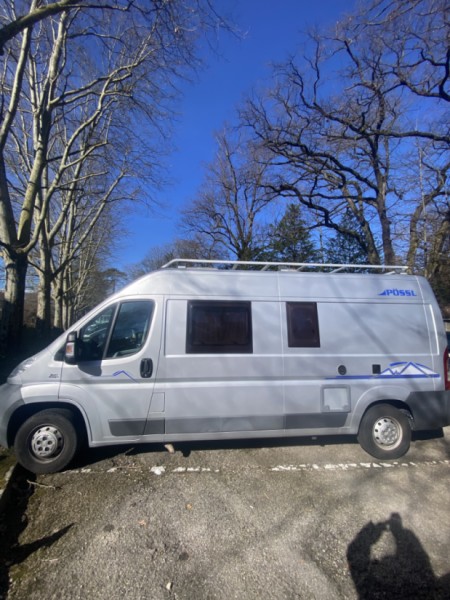   Wohnmobil - Sion, Schweiz