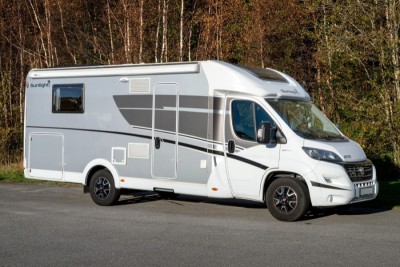 Sunlight T69 m/Senkeseng og Dobbelseng Motorhome - Tjodalyng, Norway