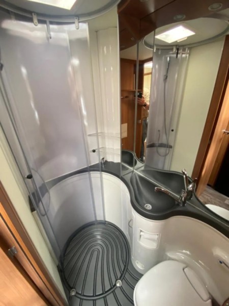 Eura Mobil Terrestra 690 HB Wohnmobil - Kriens, Schweiz