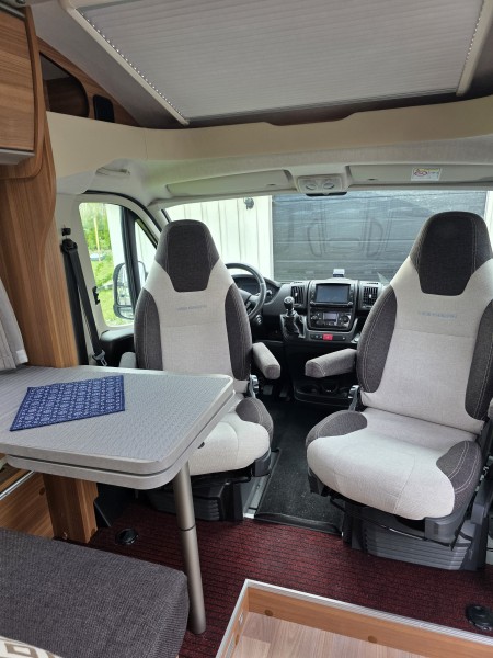 Weinsberg CaraCompact Edition Pepper Matkailuauto - Steinberg, Norja