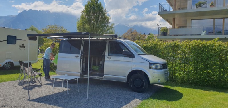 VW T5 Campingbus - Steinen, Schweiz