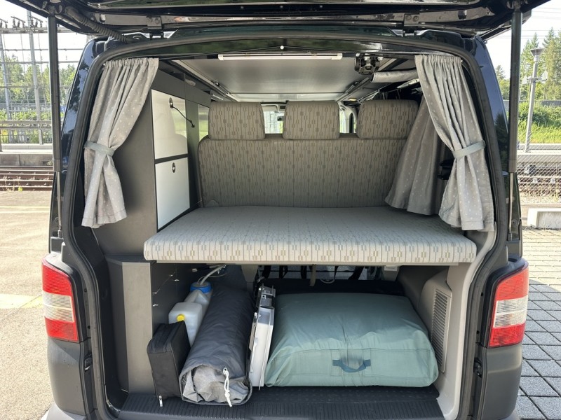 VW T5 Campingbus - Illnau-Effretikon, Schweiz