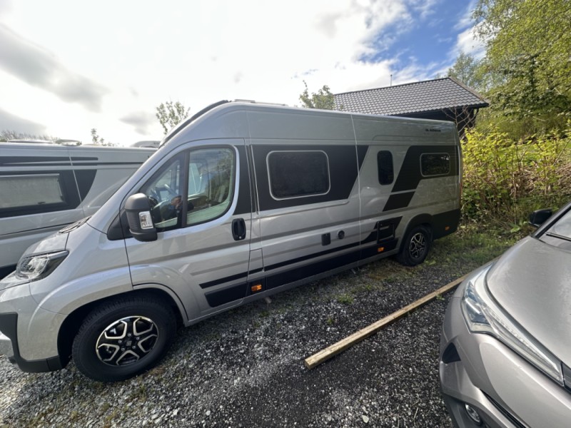 Adria Twin supreme Campingbus - Røyneberg, Norwegen