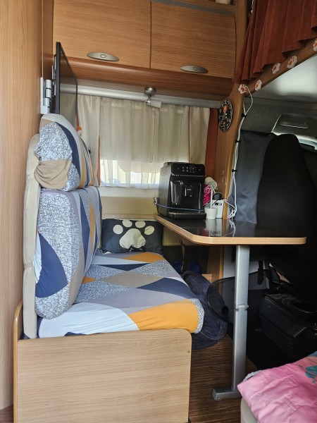 Adria Sport Wohnmobil - Heimberg, Schweiz