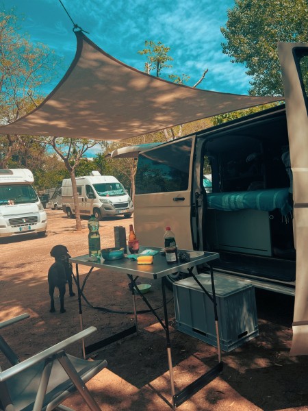 VW T5 Campingbus - Therwil, Schweiz