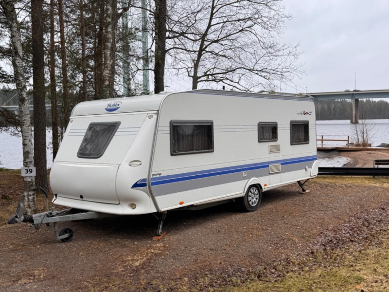 Hobby 560 Prestige Wohnwagen - Hyvinkää, Finnland