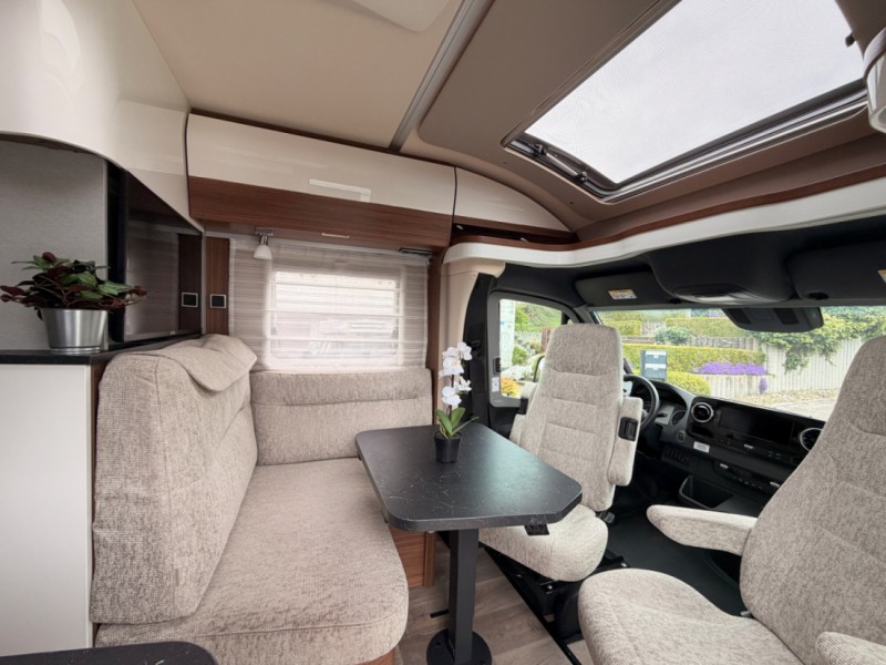 Hymer B580 MC Bobil - Schmerikon, Sveits