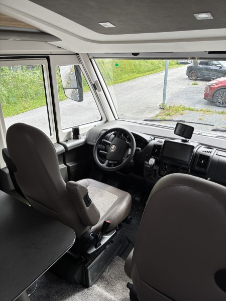 Adria Sonic700sc pluss Camping-car - Krokstadelva, Norvège