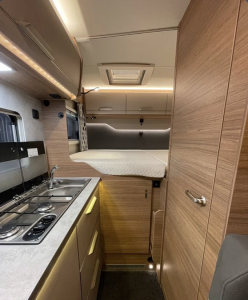 Knaus Tourer Vansation MQ500 Wohnmobil - Kokstad, Norwegen