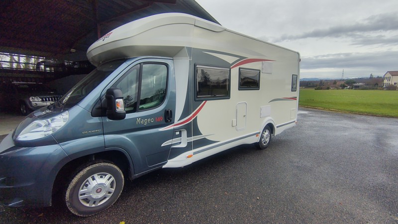 Challenger Mageo 149 Wohnmobil - Crassier, Schweiz
