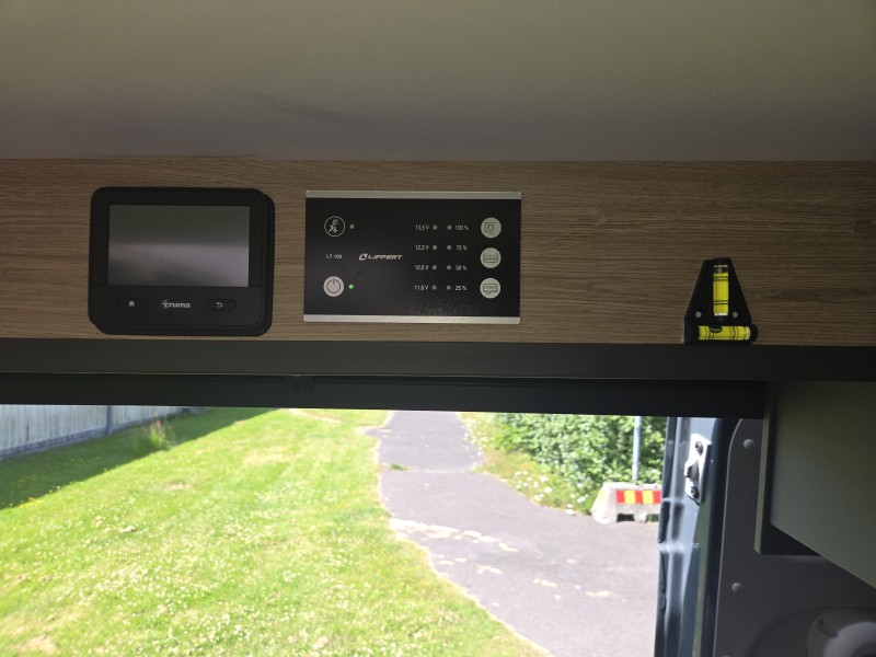 Dethleffs 540DR Globetrail Retkeilyauto - Kungsbacka, Ruotsi