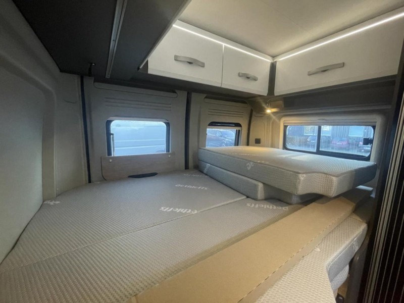 Dethleffs 540DR Globetrail Retkeilyauto - Kungsbacka, Ruotsi