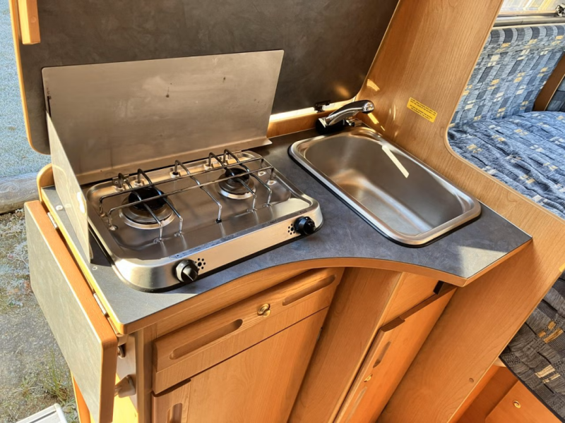 Adria Adriatik Win Campingbus - Växjö, Schweden