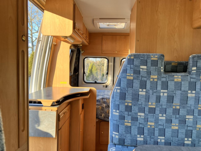 Adria Adriatik Win Campingbus - Växjö, Schweden
